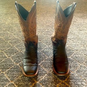 Lucchese Boots for MEN - good condition.